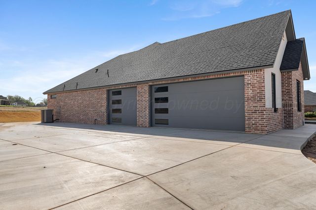 16551 Spring Lake Dr, Canyon, TX 79015
