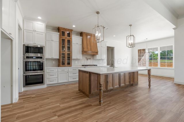 16551 Spring Lake Dr, Canyon, TX 79015