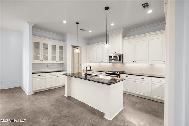 104 Glenwild Trail, Canton, MS 39046