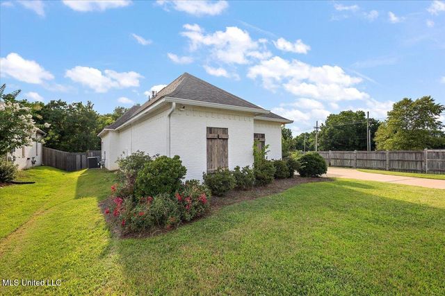 104 Glenwild Trail, Canton, MS 39046
