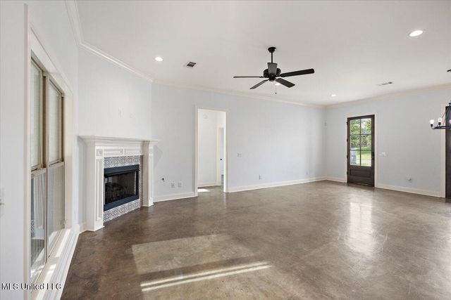 104 Glenwild Trail, Canton, MS 39046