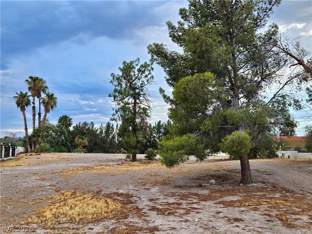 3115 East Viking Road, Las Vegas, NV 89121