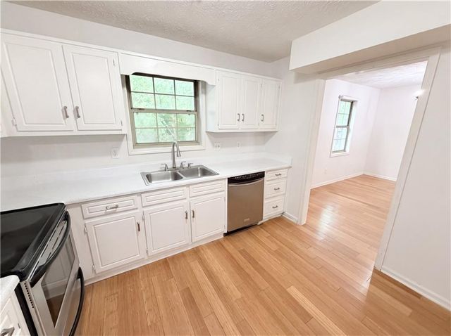 4558 Coopers Creek Place SE, Smyrna, GA 30082