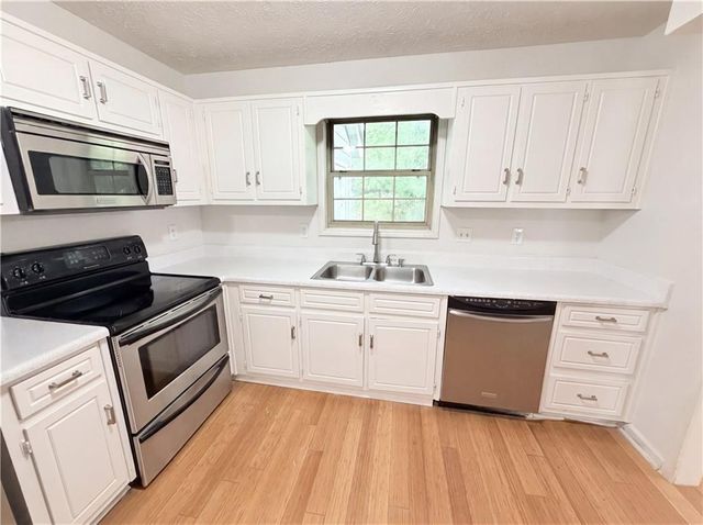 4558 Coopers Creek Place SE, Smyrna, GA 30082