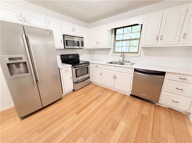 4558 Coopers Creek Place SE, Smyrna, GA 30082