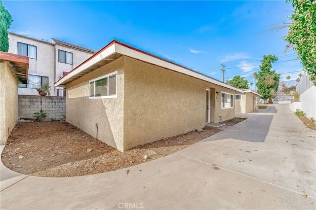 230 Pepper Street, Pasadena, CA 91103