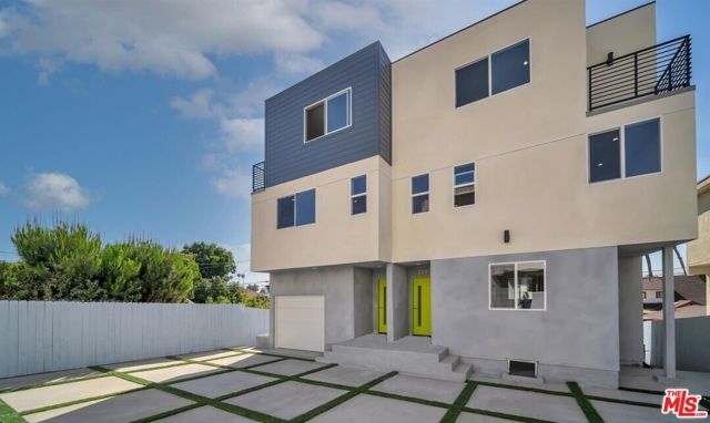 227 N Park View Street, Los Angeles, CA 90026