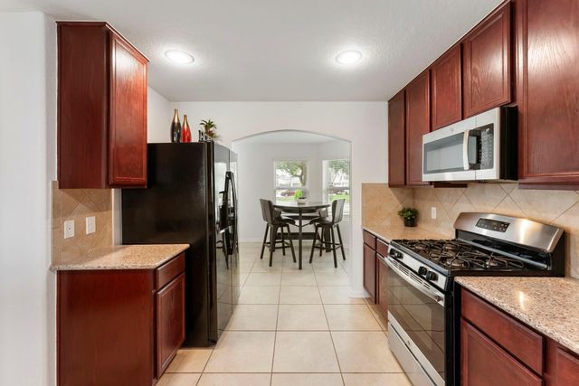 1227 Kaliste Meadow Drive, Houston, TX 77090