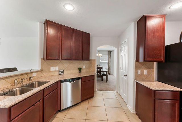 1227 Kaliste Meadow Drive, Houston, TX 77090