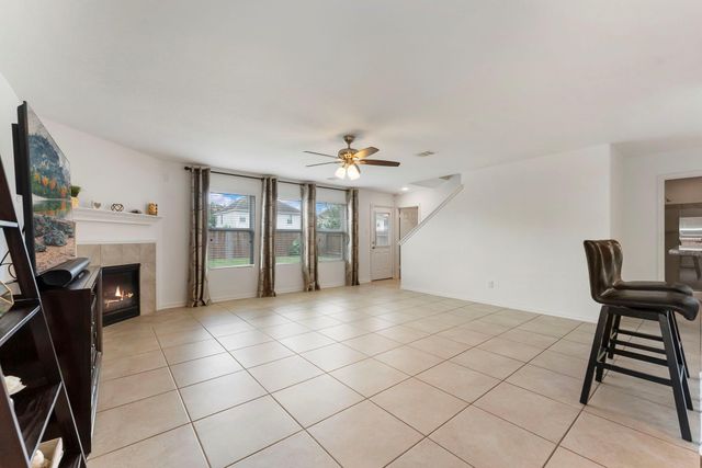 1227 Kaliste Meadow Drive, Houston, TX 77090
