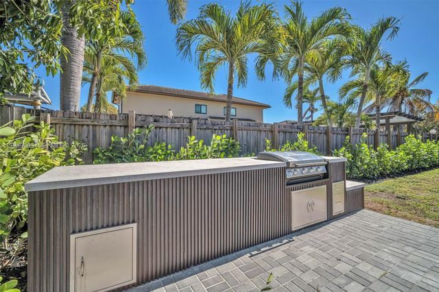 18263 SW 149th Pl, Miami, FL 33187