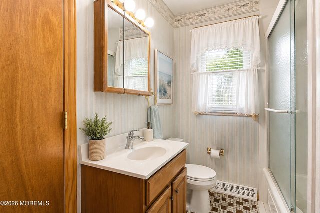 37 Lenox Avenue, Old Bridge, NJ 08857