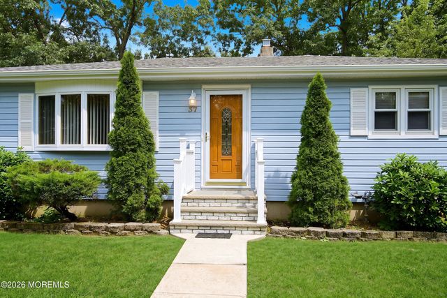 37 Lenox Avenue, Old Bridge, NJ 08857