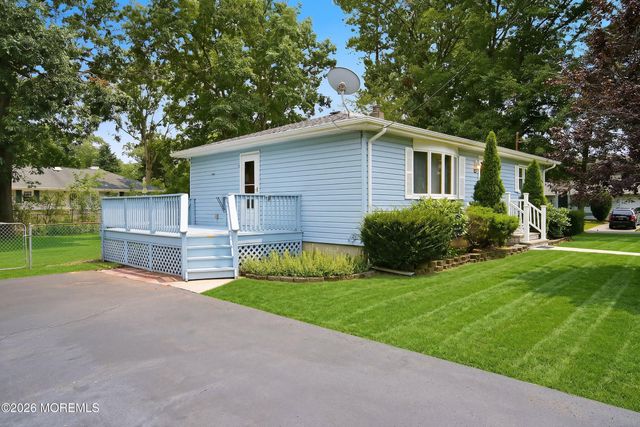 37 Lenox Avenue, Old Bridge, NJ 08857