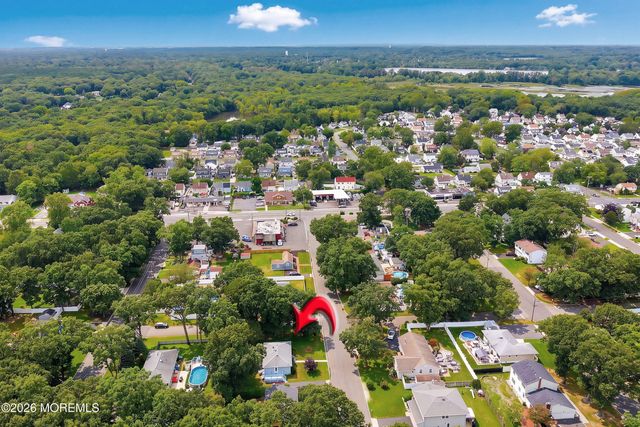 37 Lenox Avenue, Old Bridge, NJ 08857