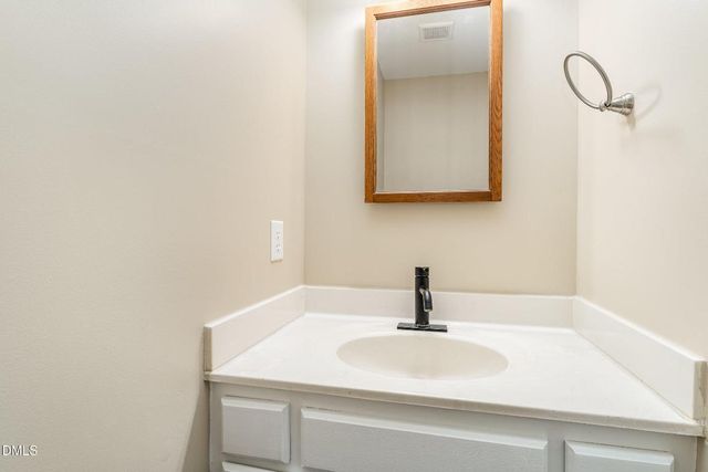 4425 Surry Ridge Circle, Apex, NC 27539