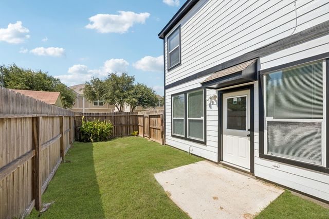 16555 Pentonshire Lane, Houston, TX 77090