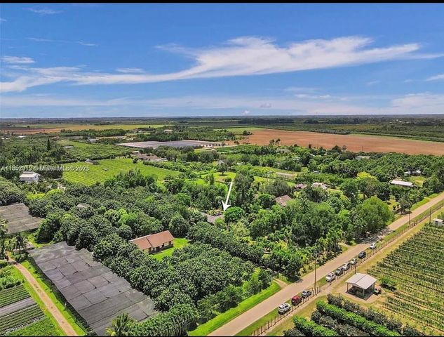 37225 SW 214th Ave, Homestead, FL 33034