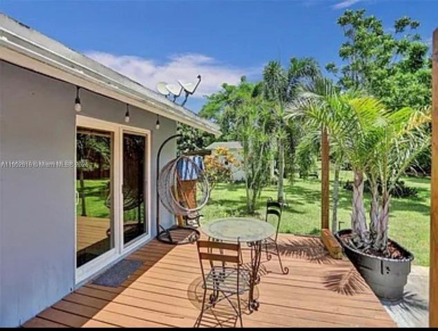 37225 SW 214th Ave, Homestead, FL 33034