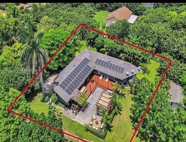 37225 SW 214th Ave, Homestead, FL 33034