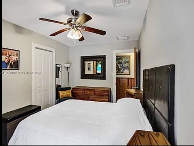 37225 SW 214th Ave, Homestead, FL 33034