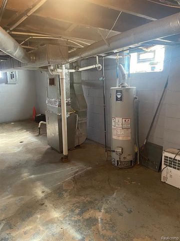 19192 Eureka Street, Detroit, MI 48234