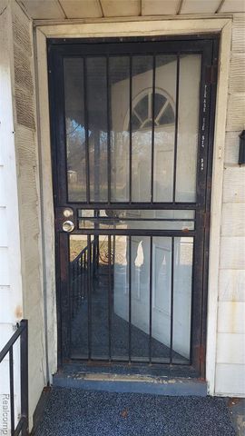 19192 Eureka Street, Detroit, MI 48234