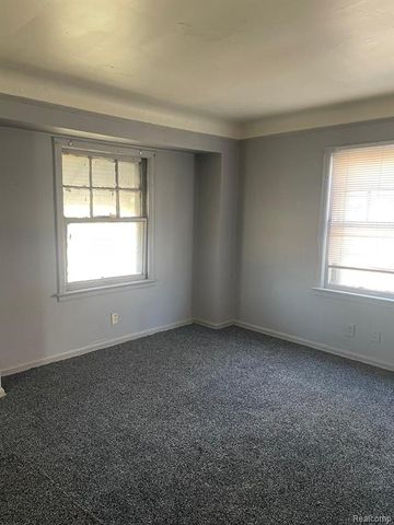 19192 Eureka Street, Detroit, MI 48234