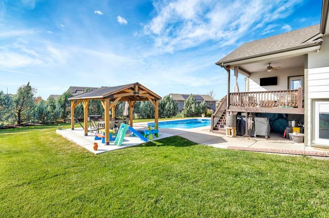 2423 N Spring Hollow, Wichita, KS 67228