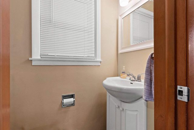 155 CUSTER COURT, Green Bay, WI 54301