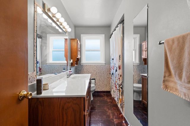 155 CUSTER COURT, Green Bay, WI 54301