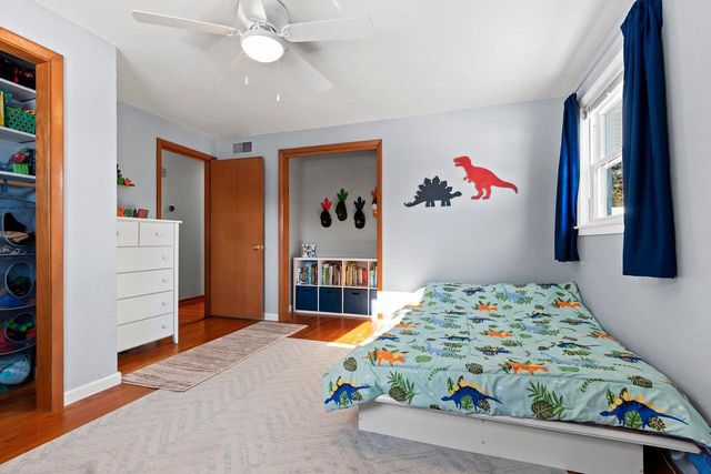 155 CUSTER COURT, Green Bay, WI 54301