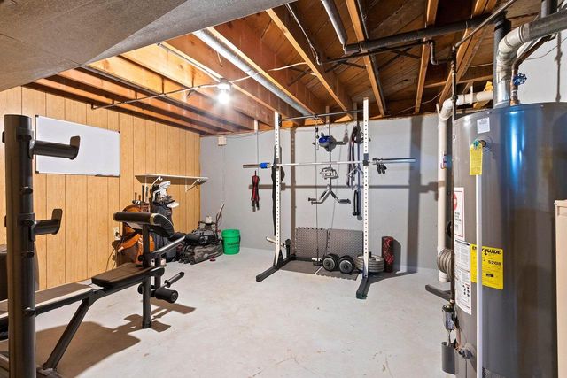 155 CUSTER COURT, Green Bay, WI 54301