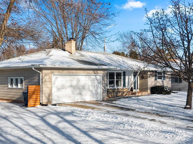 155 CUSTER COURT, Green Bay, WI 54301