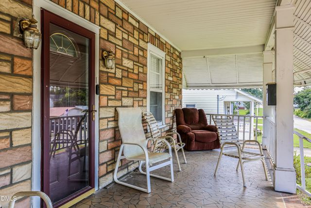 303 N 12th Street, Erwin, NC 28339