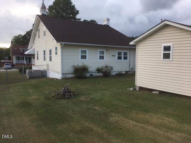 303 N 12th Street, Erwin, NC 28339
