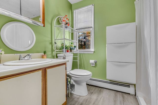 46 Vincent Cir, Worcester, MA 01604