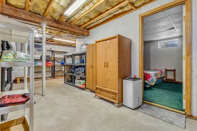 46 Vincent Cir, Worcester, MA 01604