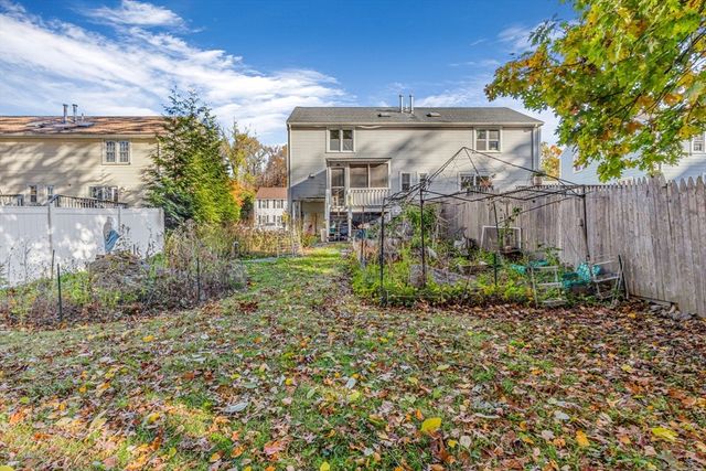 46 Vincent Cir, Worcester, MA 01604