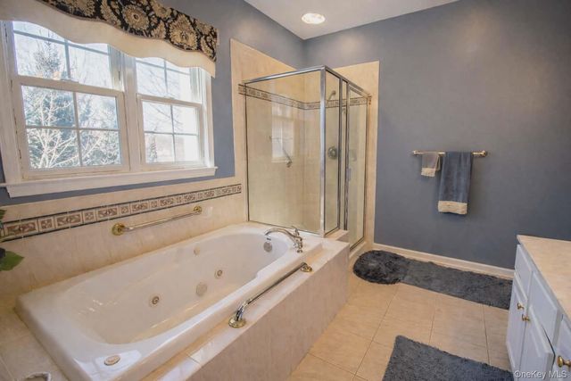 22 N De Baun Avenue 305, Suffern, NY 10901