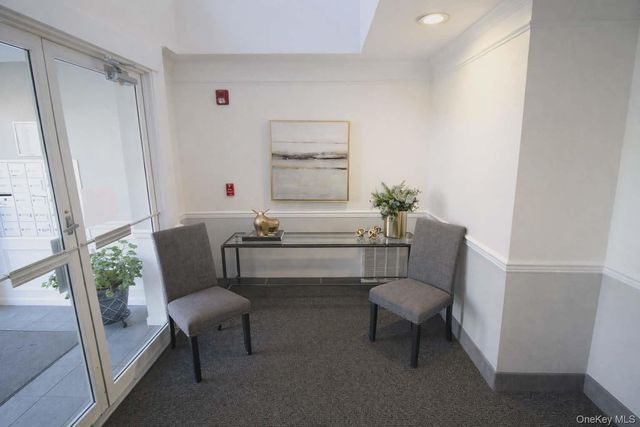 22 N De Baun Avenue 305, Suffern, NY 10901