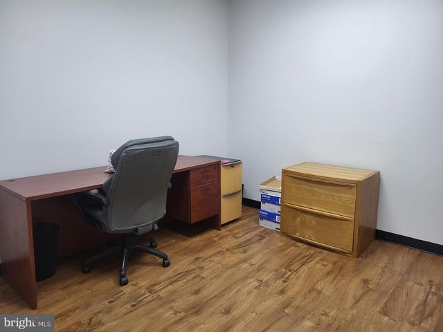 1450 Capitol Trl Ste 111, Newark, DE 19711