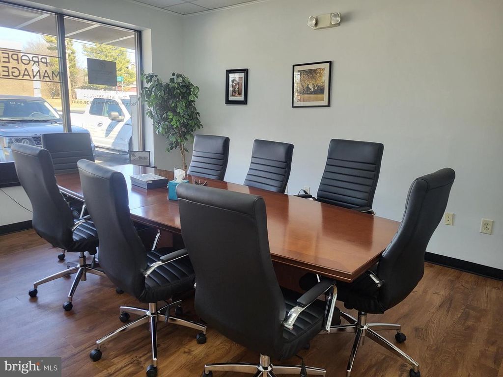 1450 Capitol Trl Ste 111, Newark, DE 19711