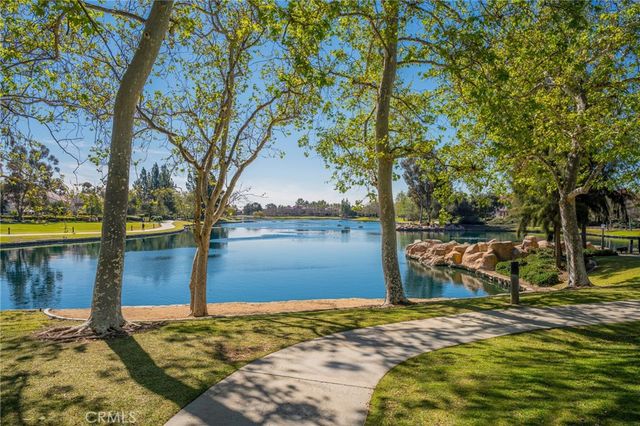 23 Vista Colinas, Rancho Santa Margarita, CA 92688