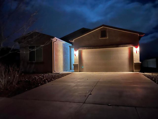 126 Landing Trail NE, Rio Rancho, NM 87124