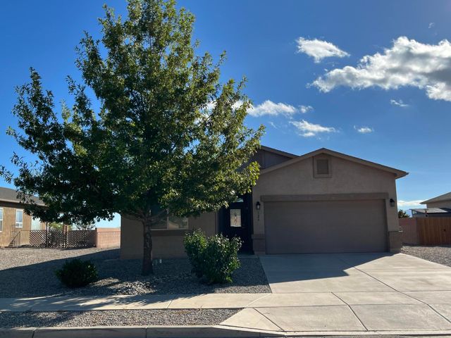 126 Landing Trail NE, Rio Rancho, NM 87124