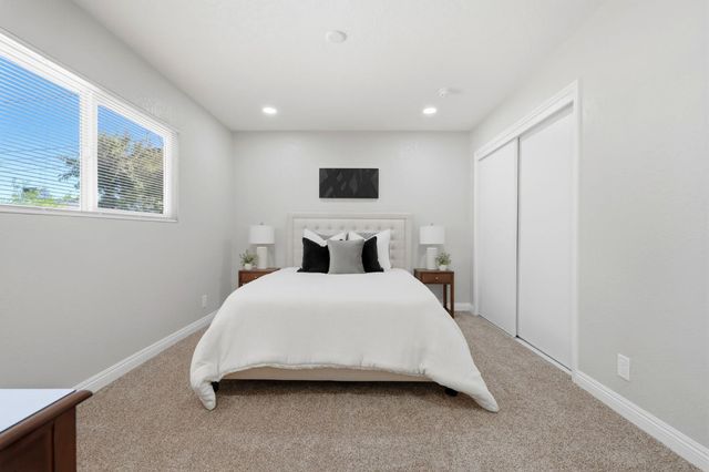 2245 E Lemmon Way, Hanford, CA 93230