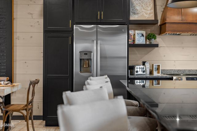 351 Rambling Creek Way, Sevierville, TN 37862