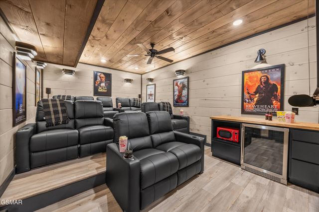 351 Rambling Creek Way, Sevierville, TN 37862