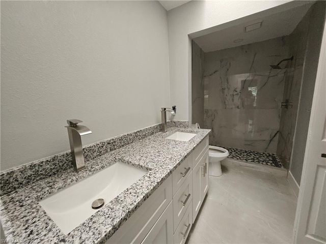 17760 Park Village CIR, Fort Myers, FL 33908